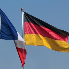 Deutschland und Frankreich sind eng verbunden: Vor 60 Jahren wurde das Deutsch-Französische Jugendwerk gegründet © picture alliance | CHROMORANGE / Ralph Peters
