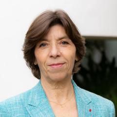 La Ministre pour l'Europe et des Affaires étrangères, Madame Catherine Colonna
