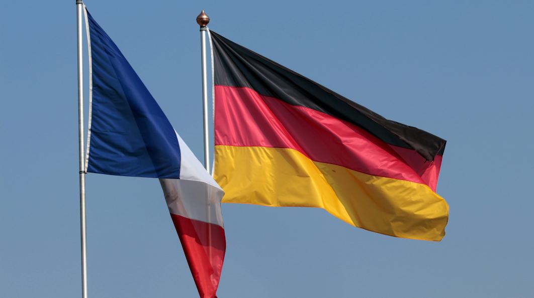 Deutschland und Frankreich sind eng verbunden: Vor 60 Jahren wurde das Deutsch-Französische Jugendwerk gegründet © picture alliance | CHROMORANGE / Ralph Peters