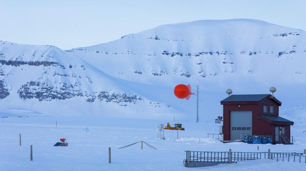 Die AWIPEV-Forschungsstation auf der Inselgruppe Spitzbergen © picture alliance / ZB | Jens Büttner