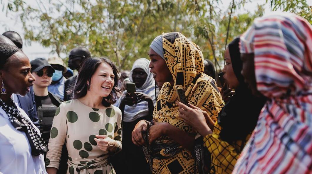 Außenministerin Baerbock im Flüchtlingslager Gorom (Südsudan, 26.0.1.2024)  Außenministerin Baerbock im Flüchtlingslager Gorom (Südsudan, 26.0.1.2024) © Florian Gaertner